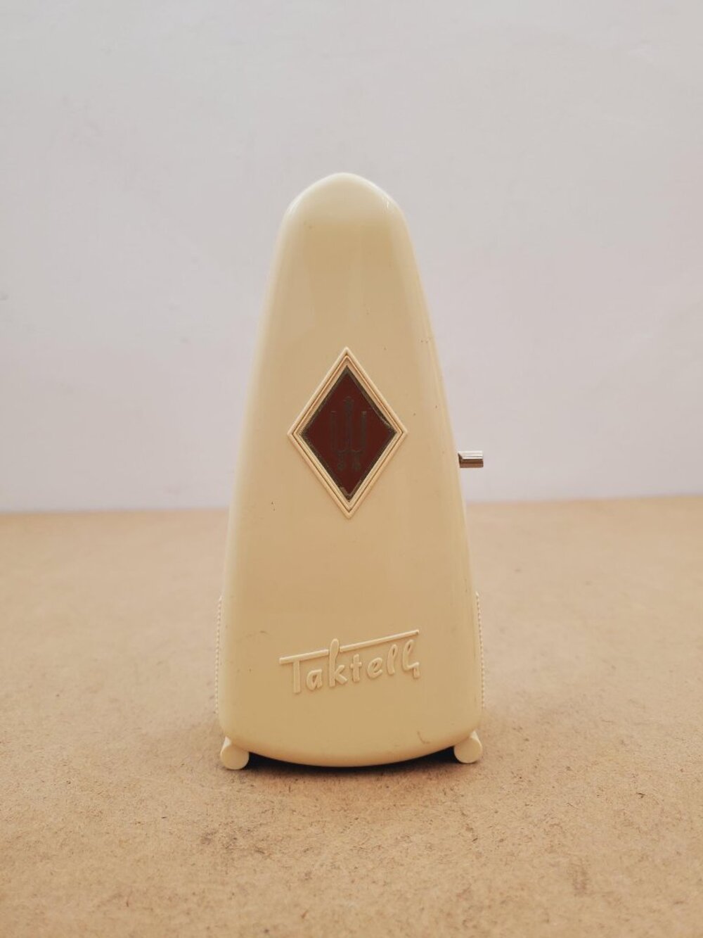 Vintage Wittner Taktell metronome, made in Germany. -Vintage Wittner Taktell